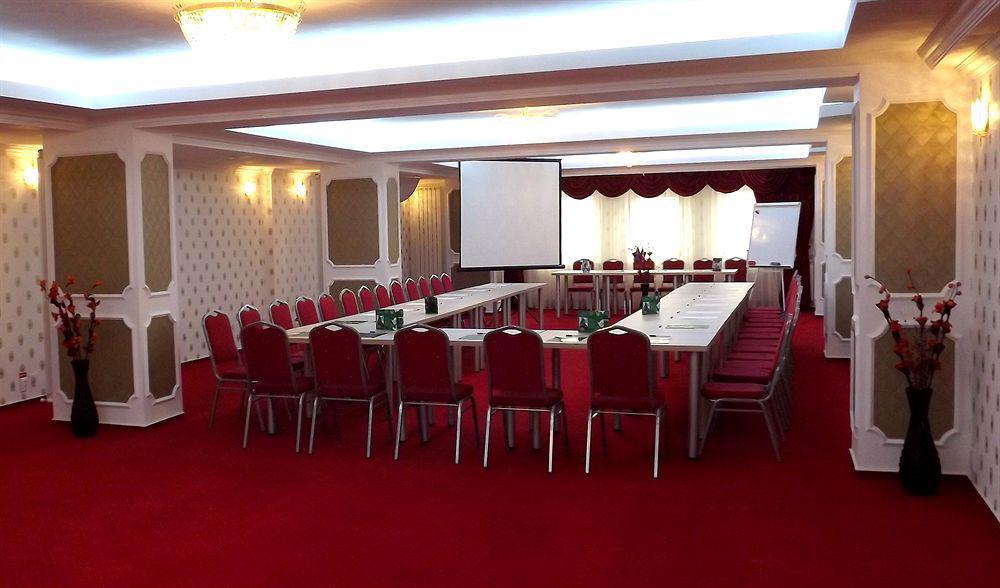 West Plaza Hotel Bucharest Exterior photo